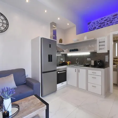 Alesio's House Ermoupoli